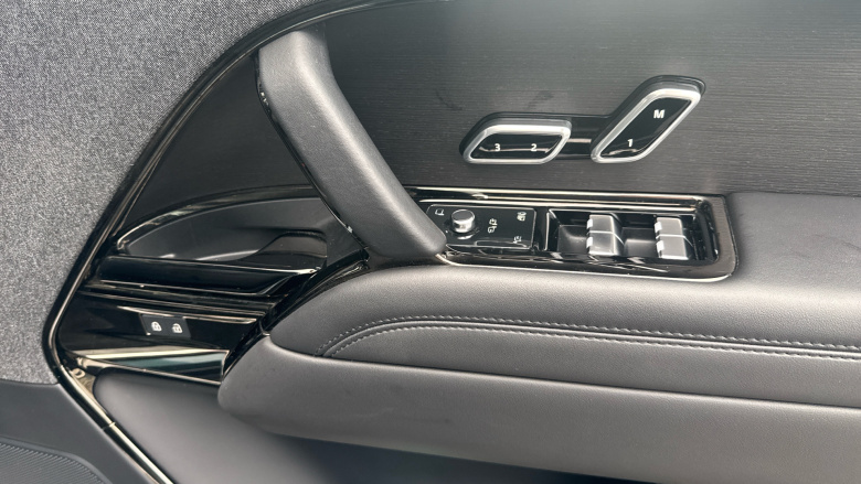 Land Rover Range Rover Sport 3.0 P440e SE 5dr Auto Estate